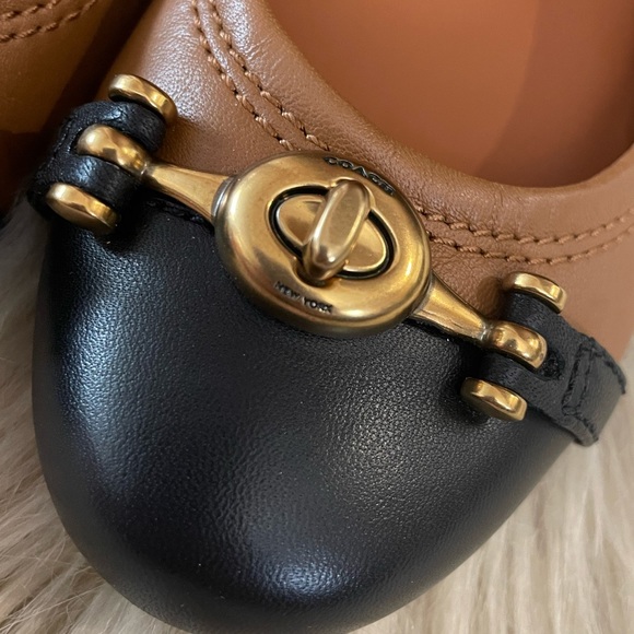 Brand New COACH Leila Flats - Saddle Brown and Black - Size 5B - Picture 3 of 9